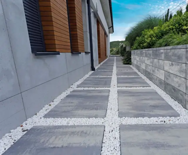 Elewacja czy kostka co najpierw? Kolejność prac, która uniknie błędów i oszczędzi czas