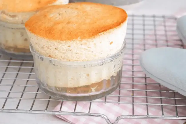 Jak zrobić suflet czekoladowy – prosty przepis na idealny deser