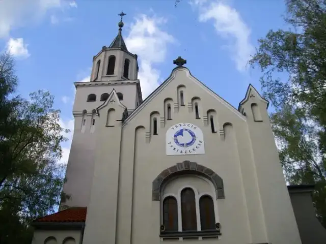 Kościół w Milanówku: Perła architektury. Historia i ciekawostki świątyni