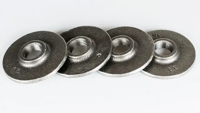 Jak zrobić regał z rurek hydraulicznych - proste kroki do sukcesu