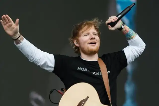 Ile zarabia Ed Sheeran za koncert? Zaskakujące fakty o jego dochodach