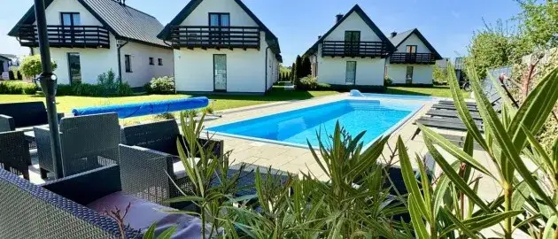 Noclegi nad morzem: Ile kosztuje urlop? Sprawdź ceny i oszczędzaj