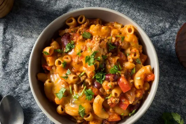 Szybkie i proste przepisy na obiad zapiekanka, które zachwycą smakami