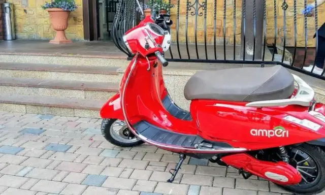 Jak wygląda motorower? Rozpoznaj go i odróżnij od skutera!