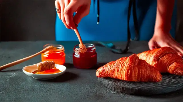 Ile czasu przed treningiem zjeść posiłek, aby uniknąć dyskomfortu?