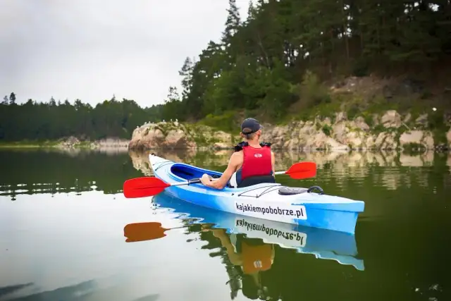 Spływ kajakowy Nielestno: Odkryj najlepsze trasy, ceny i porady