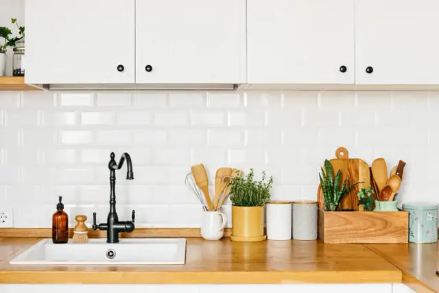 Jak dobrać kolor fugi, aby uniknąć błędów w aranżacji wnętrza?