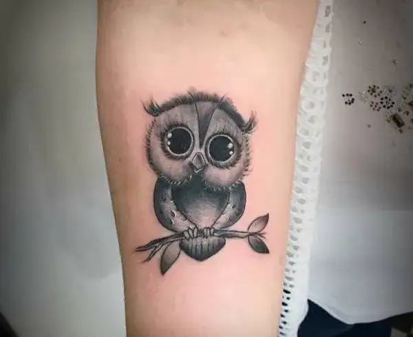 Sowa znaczenie tatuażu: odkryj głęboką symbolikę i interpretacje