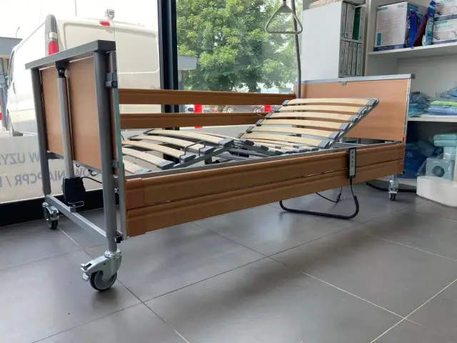 Jak załatwić łóżko rehabilitacyjne na NFZ - co musisz wiedzieć