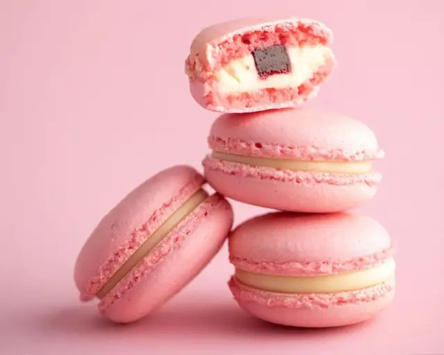 Ile kosztują makaroniki? Cena, zestawy i gdzie kupić - poznaj fakty