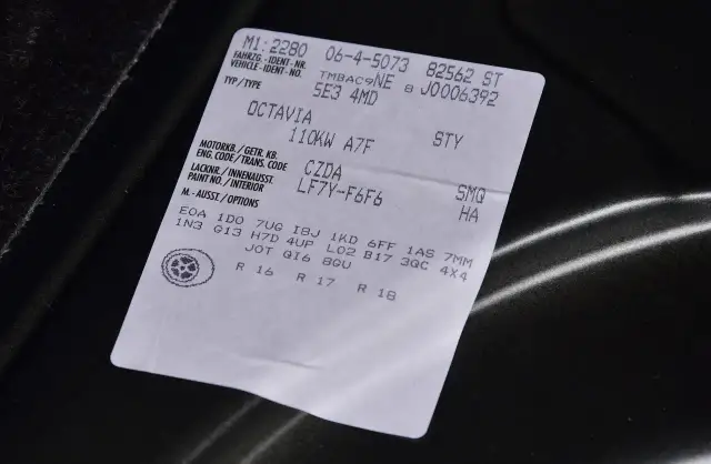 Jak sprawdzić kod silnika VW i uniknąć kosztownych błędów