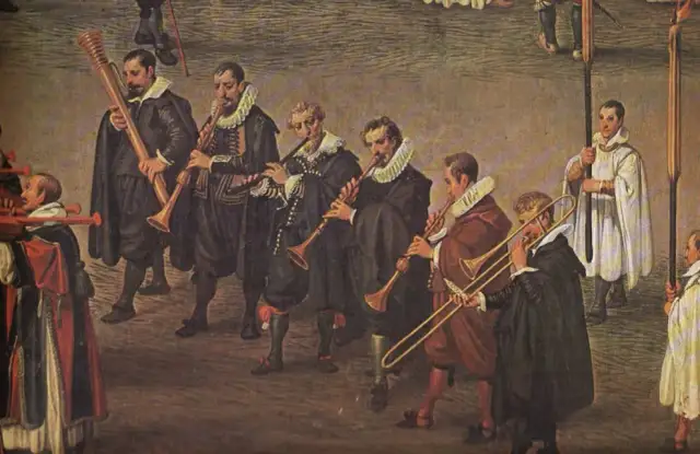 Z jakich materiałów wykonywano pierwsze instrumenty dęte w historii?