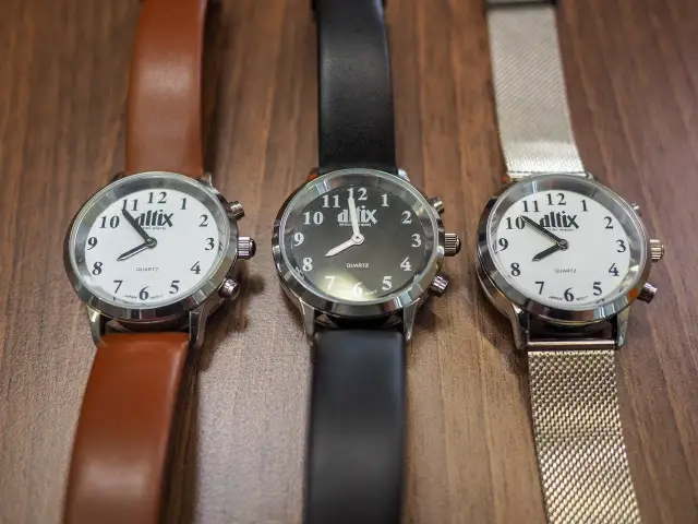 Zegarek dla niewidomego: przewodnik po funkcjach i dofinansowaniu