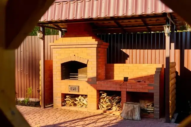 Murowane grille i wędzarnie - jak zbudować trwałe rozwiązanie w ogrodzie