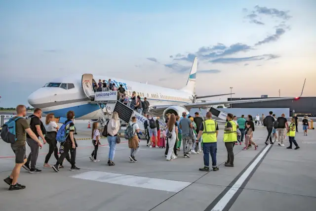 Lotnisko w Radomiu jakie linie – sprawdź, które połączenia oferują