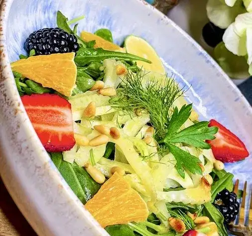 Fenchel-Orangen-Salat: Knackig, frisch & einfach zubereitet