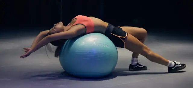 Ile kosztuje wizyta u fizjoterapeuty? Sprawdź ceny i różnice