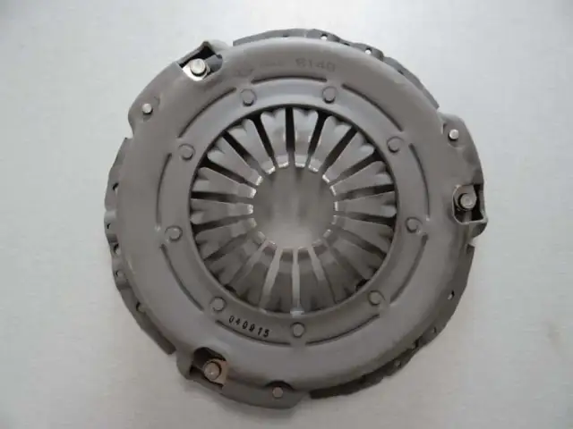 Ile wytrzymuje sprzęgło i co wpływa na jego żywotność w samochodzie