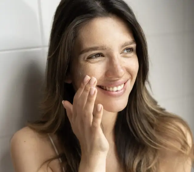 Hagi rewitalizujący krem do twarzy - skuteczna ochrona przed zanieczyszczeniami