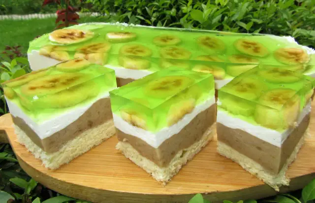 Prosty przepis na ciasto bananowe bezglutenowe, które zachwyca smakiem