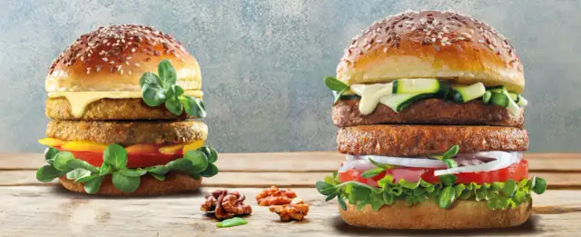 Co do burgera wołowego? Od klasyki po zaskakujące dodatki!