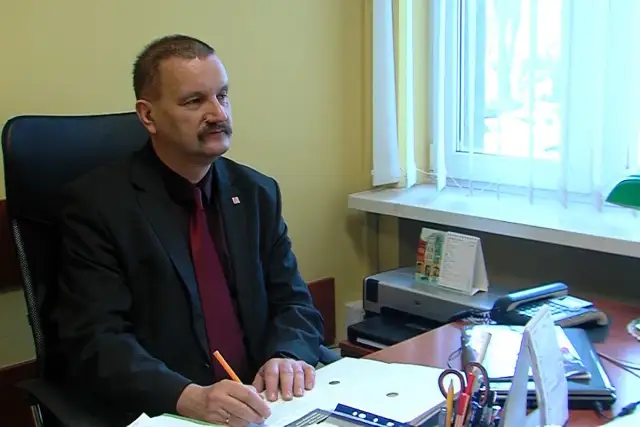 Jak zostać prezesem spółdzielni mieszkaniowej - kluczowe umiejętności i proces wyboru