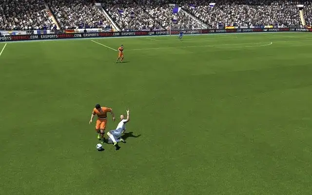 Jak grać w obronie FIFA 22: 7 skutecznych technik i taktyk