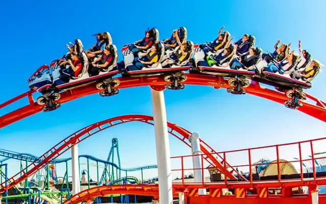 Ile kosztuje cała Energylandia? Poznaj wszystkie wydatki na wizytę.