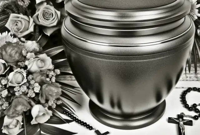 Jak wygląda kremacja w UK - co warto wiedzieć przed decyzją?