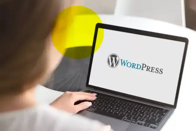 Czy WordPress jest darmowy? Sprawdź ukryte koszty i ograniczenia