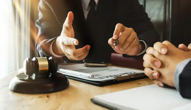 Koszty skargi kasacyjnej: ile zapłacisz? Opłaty i wynagrodzenie