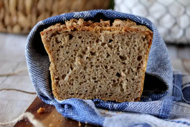 Chleb żytni: Koniec z zakalcem! Sekrety idealnego bochenka