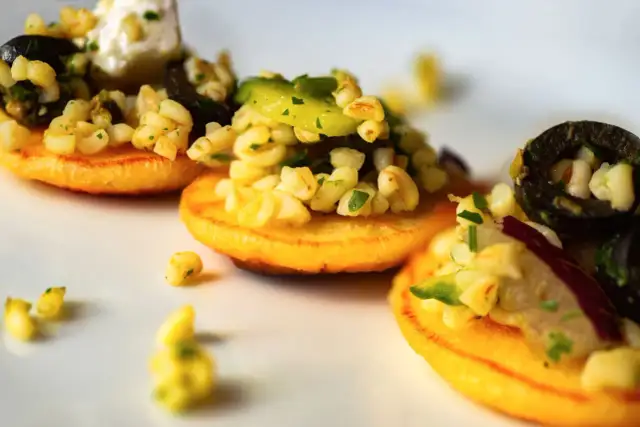 Co zrobić z ugotowanej kaszy jęczmiennej? 10 pysznych przepisów, które zaskoczą