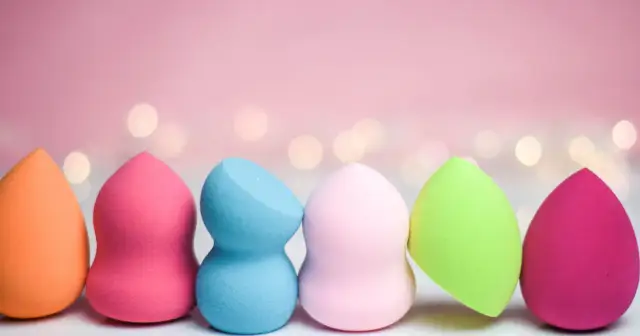 Jaka gąbka do makijażu? Wybierz idealną dla siebie!