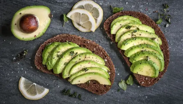 Czy można jeść awokado codziennie? Korzyści i dawkowanie