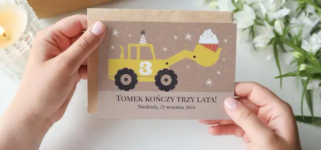 Jak się pisze zaproszenie na urodziny – proste wskazówki i przykłady