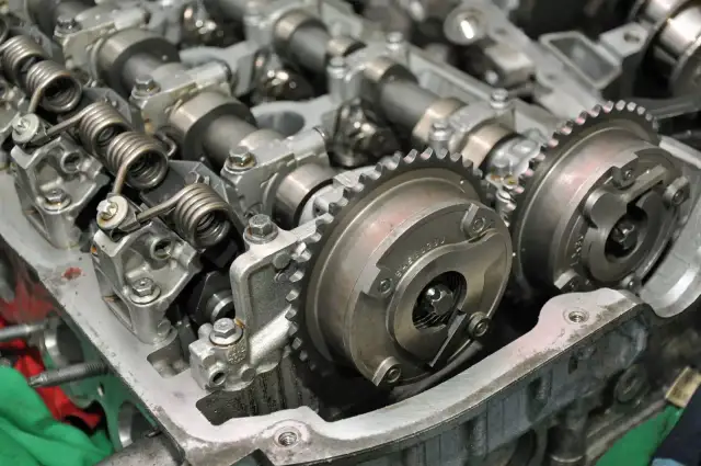 Regulacja zaworów: Zrób to sam, objawy, koszty i sekrety LPG