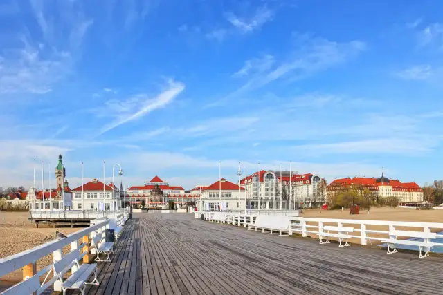 Odkryj Sopot: Najlepsze atrakcje i miejsca przewodnik na cały rok