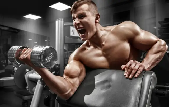 Ile trwa trening na siłowni? Odkryj, jak maksymalizować efekty