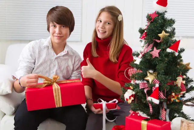 Co kupić dwunastolatkowi pod choinkę? 10 wyjątkowych pomysłów na prezenty
