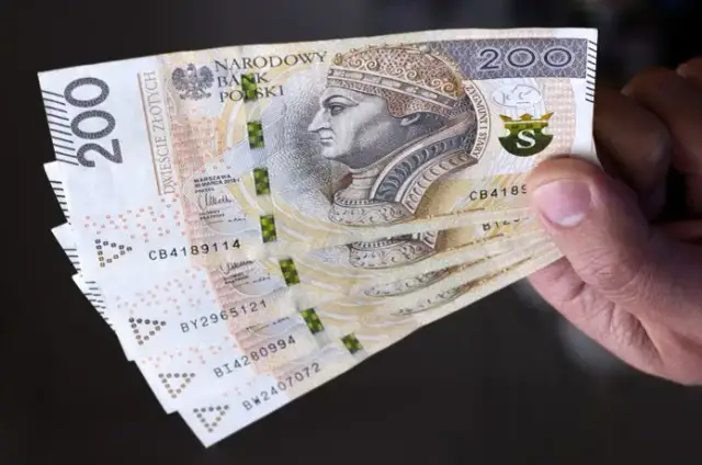 800 plus: Nowy wniosek, zmiany dla cudzoziemców. Co musisz wiedzieć?