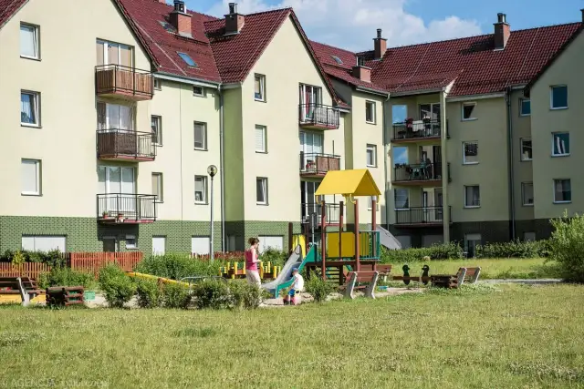 Mieszkanie komunalne: czy warto czekać? Poradnik od A do Z