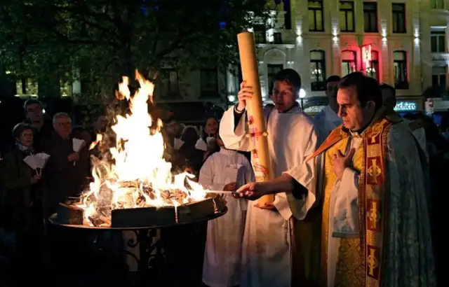 Wielka Sobota: Jak wygląda msza i jej niezwykłe rytuały