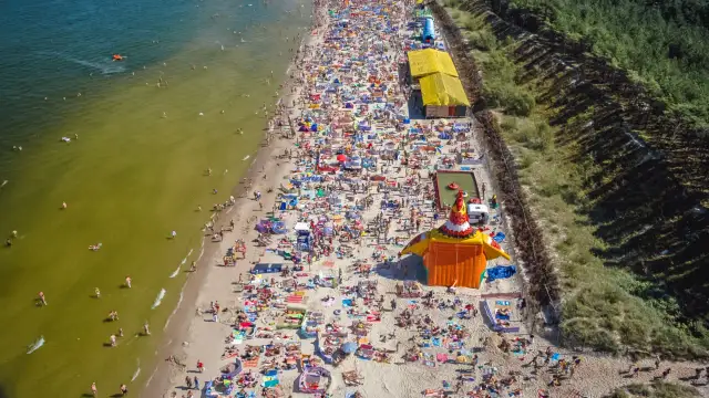 Ceny noclegów nad polskim morzem: Ile kosztują i jak zaoszczędzić?