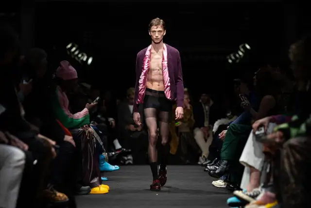 Czy mężczyzna może nosić rajstopy? Praktyczne porady i zastosowania