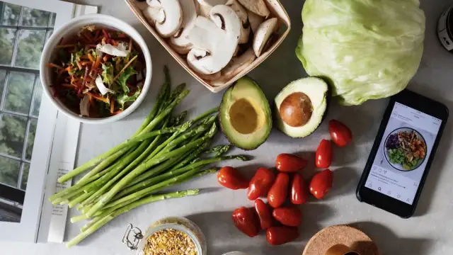 Produkty wegańskie co to jest i dlaczego warto je wybierać