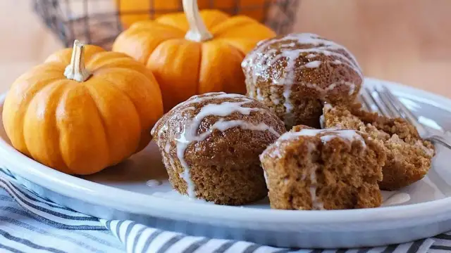 Czym ozdobić muffinki, aby zaskoczyć gości i zachwycić smakiem