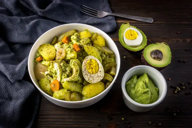 Ensalada de Patata y Aguacate: Receta Infalible y Trucos de Chef