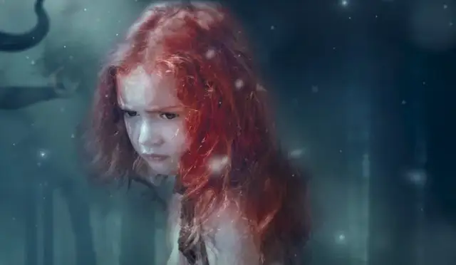 Poronienie we śnie: Jak interpretować ten bolesny sen o stracie?