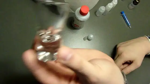 Jak zrobić samemu liquid do e-papierosa i uniknąć błędów w procesie